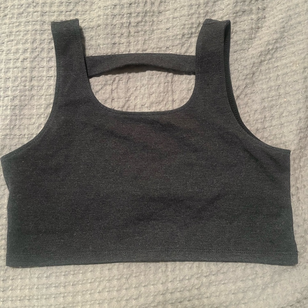 Old Navy Active Dark Gray Girl’s sports bra